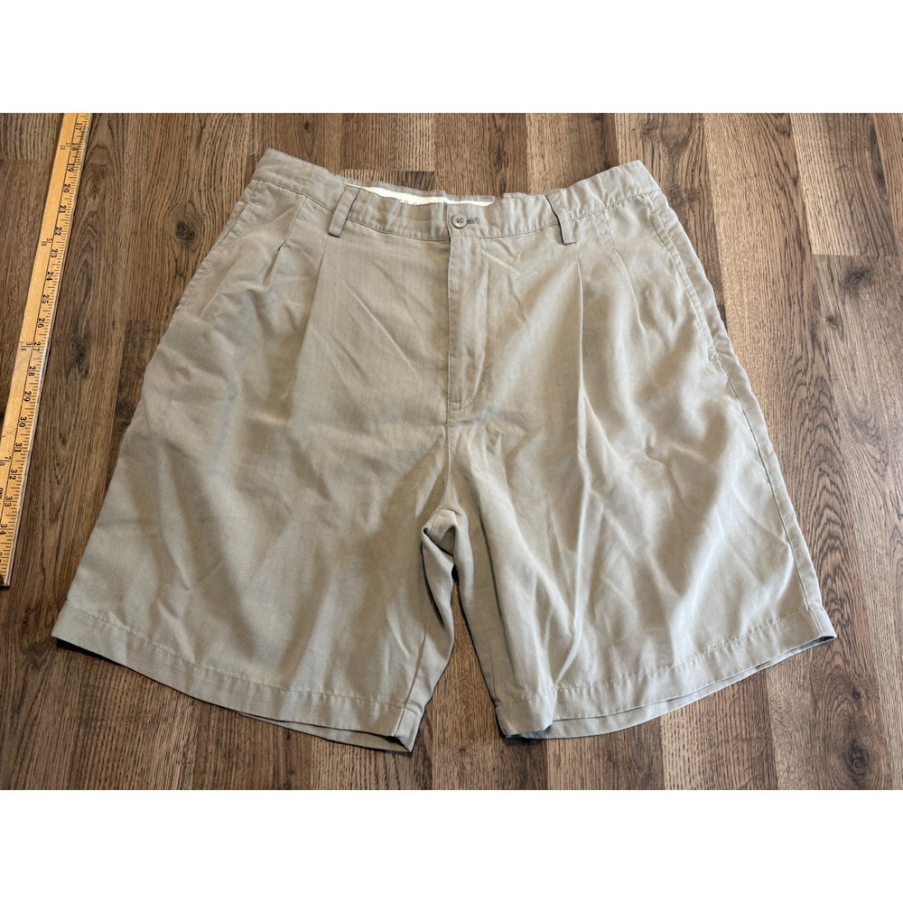 Bamboo Cay Shorts Mens 36 Tan Adult Pleated Front Resortwear Excellent